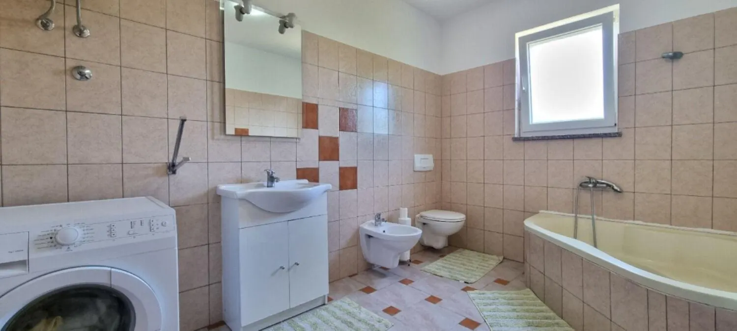 Holiday Home Ron - Spacious Garden Pula